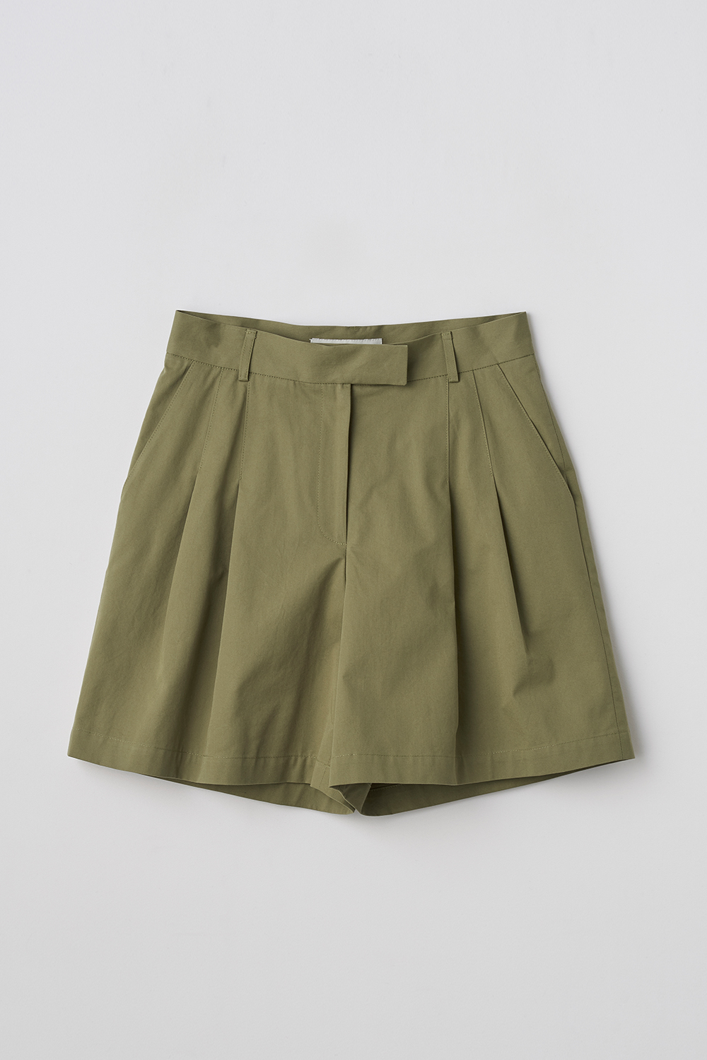 Two Tuck Shorts_KH